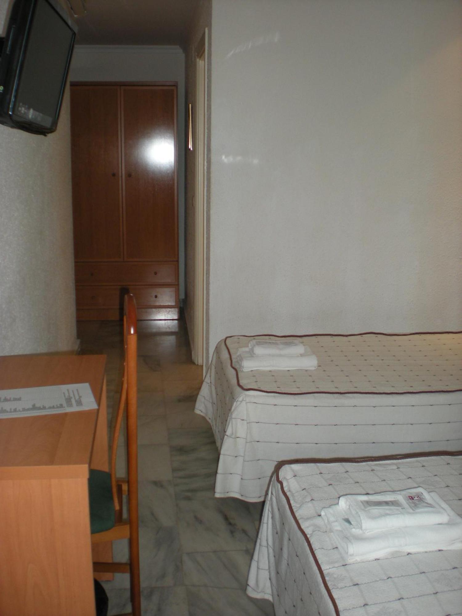 Hotel New Sanz Τορρεμολίνος Εξωτερικό φωτογραφία